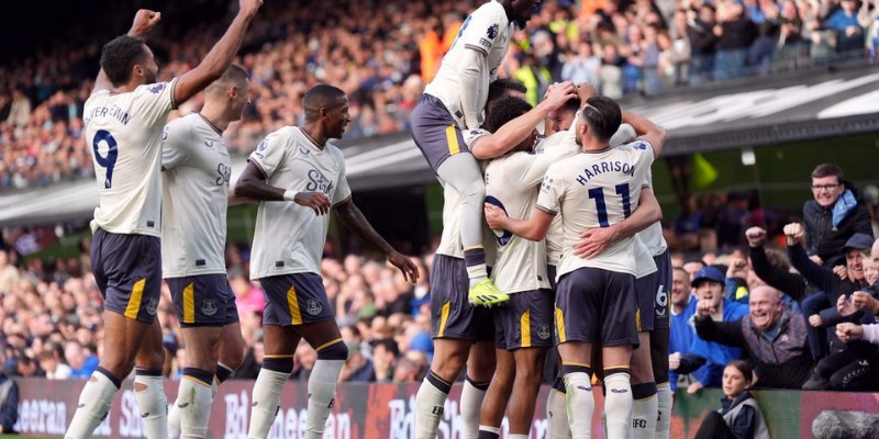 Chốt Kèo Thơm Trận Fulham vs Everton: Phân Tích Tỷ Lệ, Soi Kèo 1 Fulham vs Everton